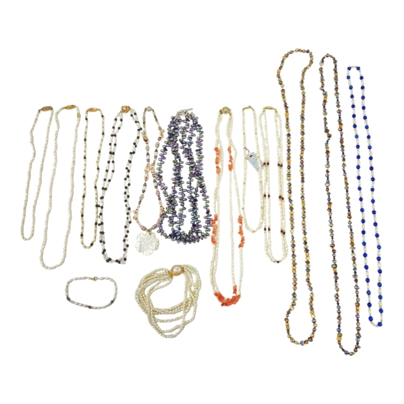 Grandma, s 14 Piece Lot of Assorted Genuine Pearl Seed Pearl Necklaces/Bracelets - Picture 6 of 17